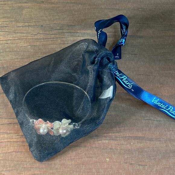 0047 Vantel Pearls Wildflower Hinged Bracelet w/Enamel Flowers & Real Pearls EUC - Picture 5 of 6